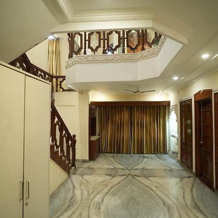 Hotel Kp Suites Metro Hyderabad Esterno foto
