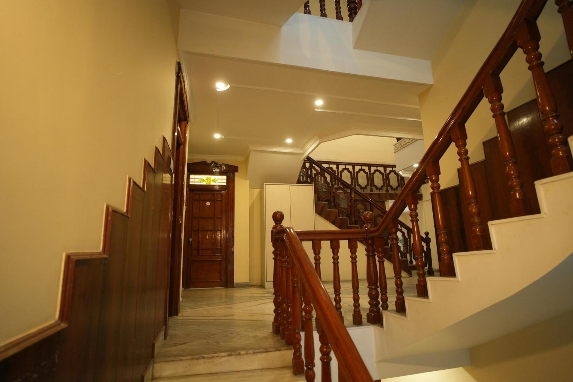 Hotel Kp Suites Metro Hyderabad Esterno foto